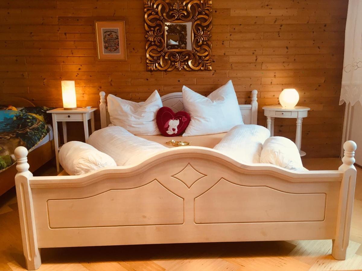 Familienapartments Mit Balkon Und Garten Ober-Lembach Dış mekan fotoğraf